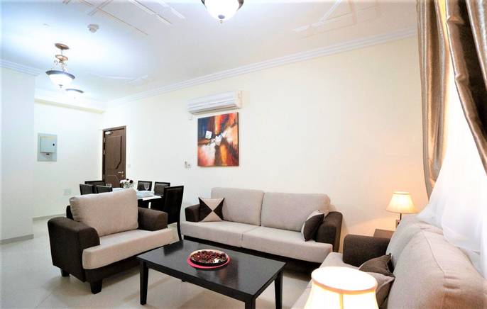 2 bedroom apartments for rent in Madinat Khalifa South