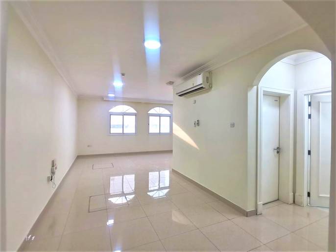 Al Mirqab Complex Al Nasr Apartment for Rent