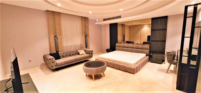 Luxury Villas for Rent in Al Maamoura