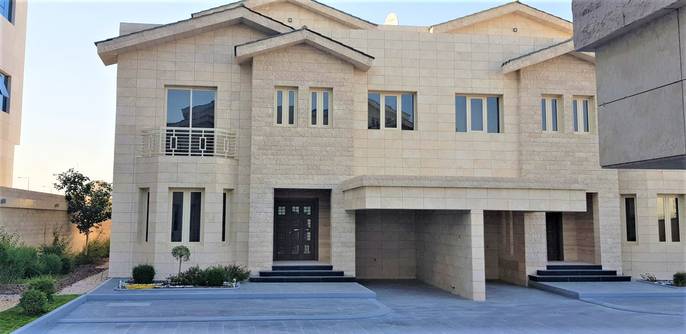 Villa for Rent in Nuaija Doha