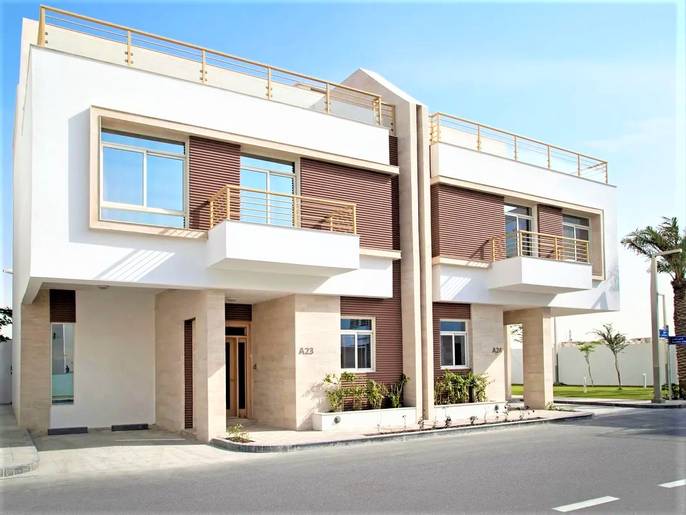 Villas for rent in Qatar with a balcony