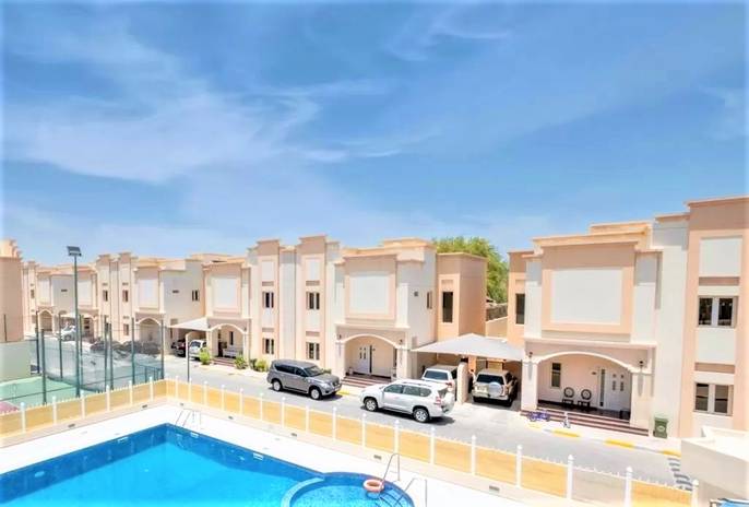 Villas for rent in Qatar with a residents pool